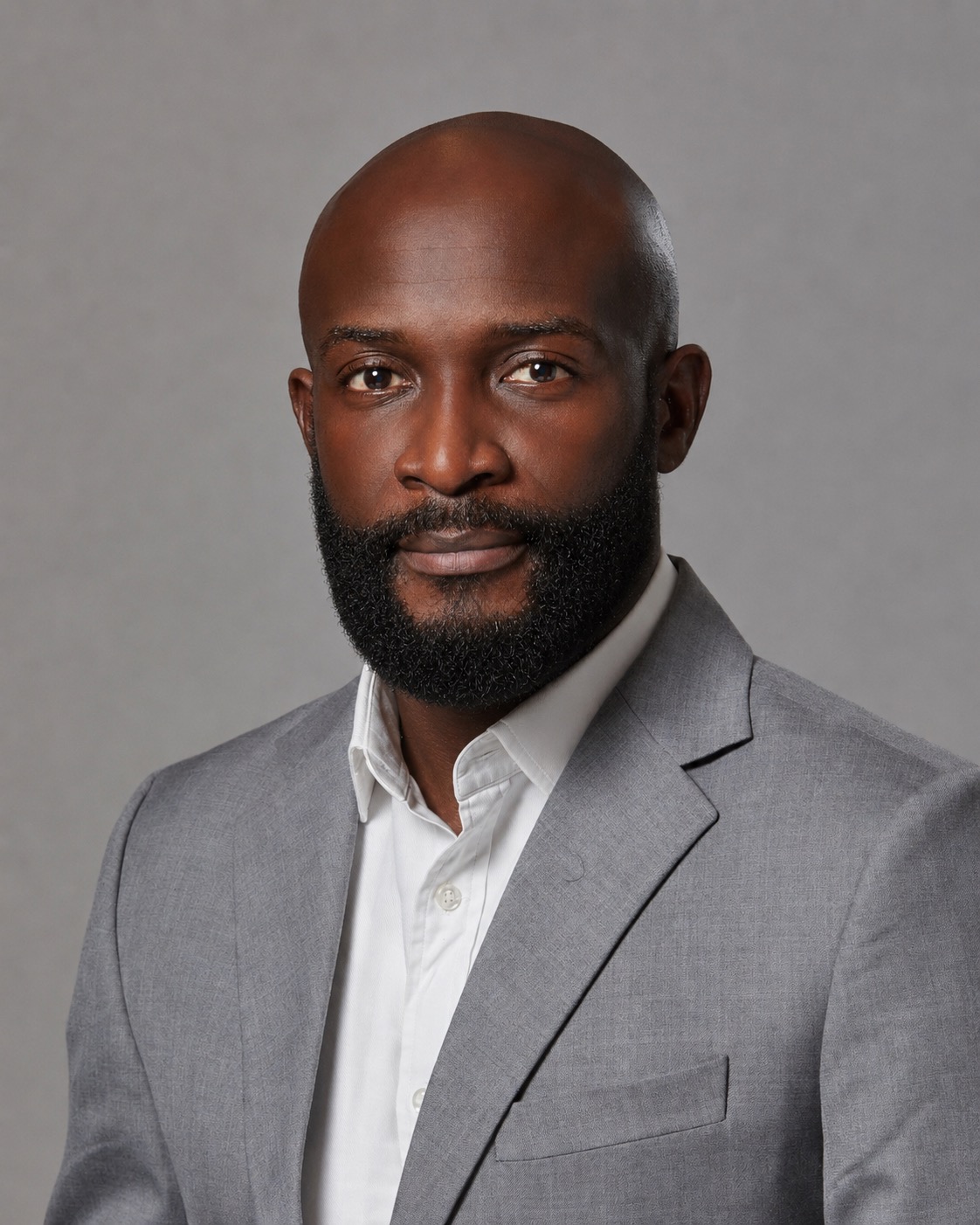 Niran Olutimayin, formal portrait
